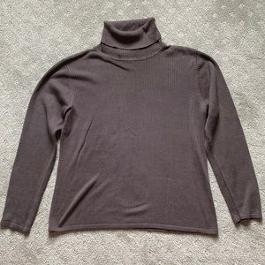 Silk brown sweater